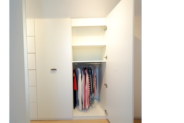 Möbel nach Maß. Auch im Inneren ist der Stauraum bestmöglich genutzt.